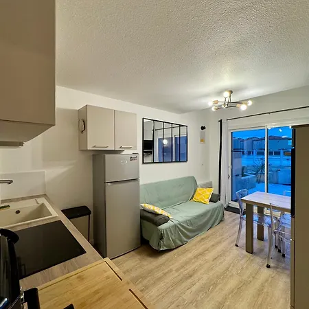 Front De Et Jacuzzi Privatif Villa Le Barcarès