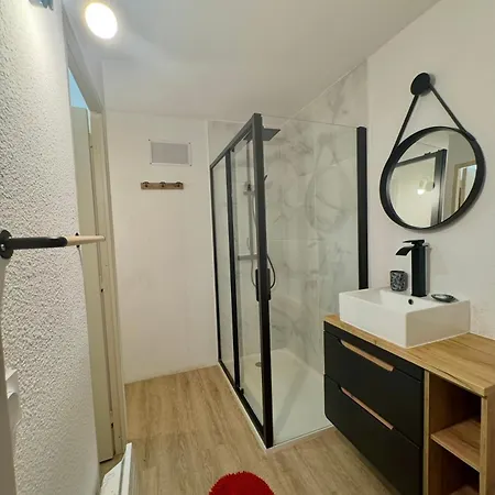 Front De Et Jacuzzi Privatif וילה לה ברקרה