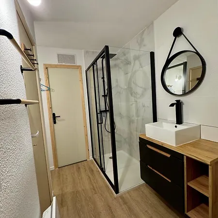 Vila Front De Et Jacuzzi Privatif *