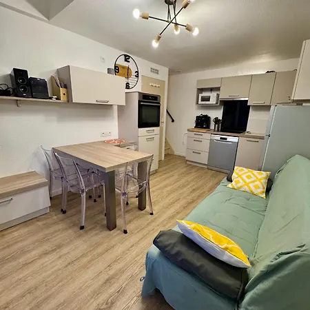 Front De Et Jacuzzi Privatif *